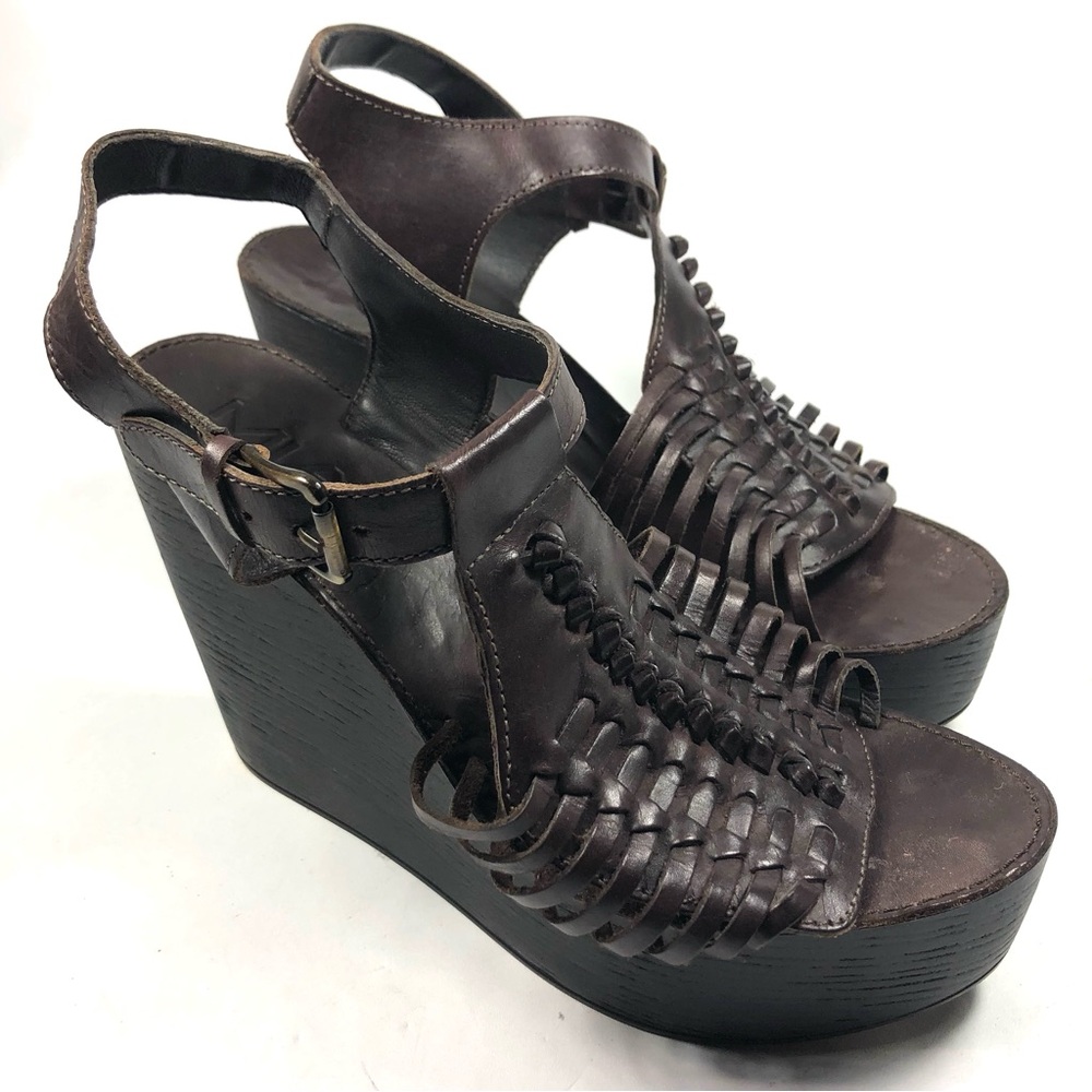 Mia Women's Brown Woven Leather Wedge Sandals 5ā Heels